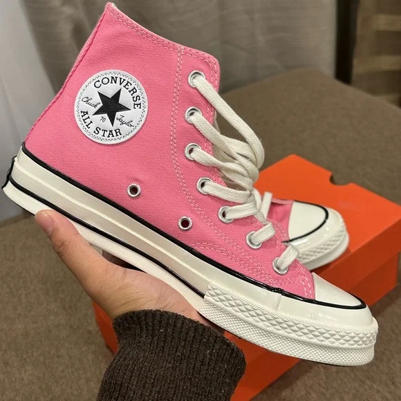 Converse Shoes Converse Chuck Hisneakers In Light Pink